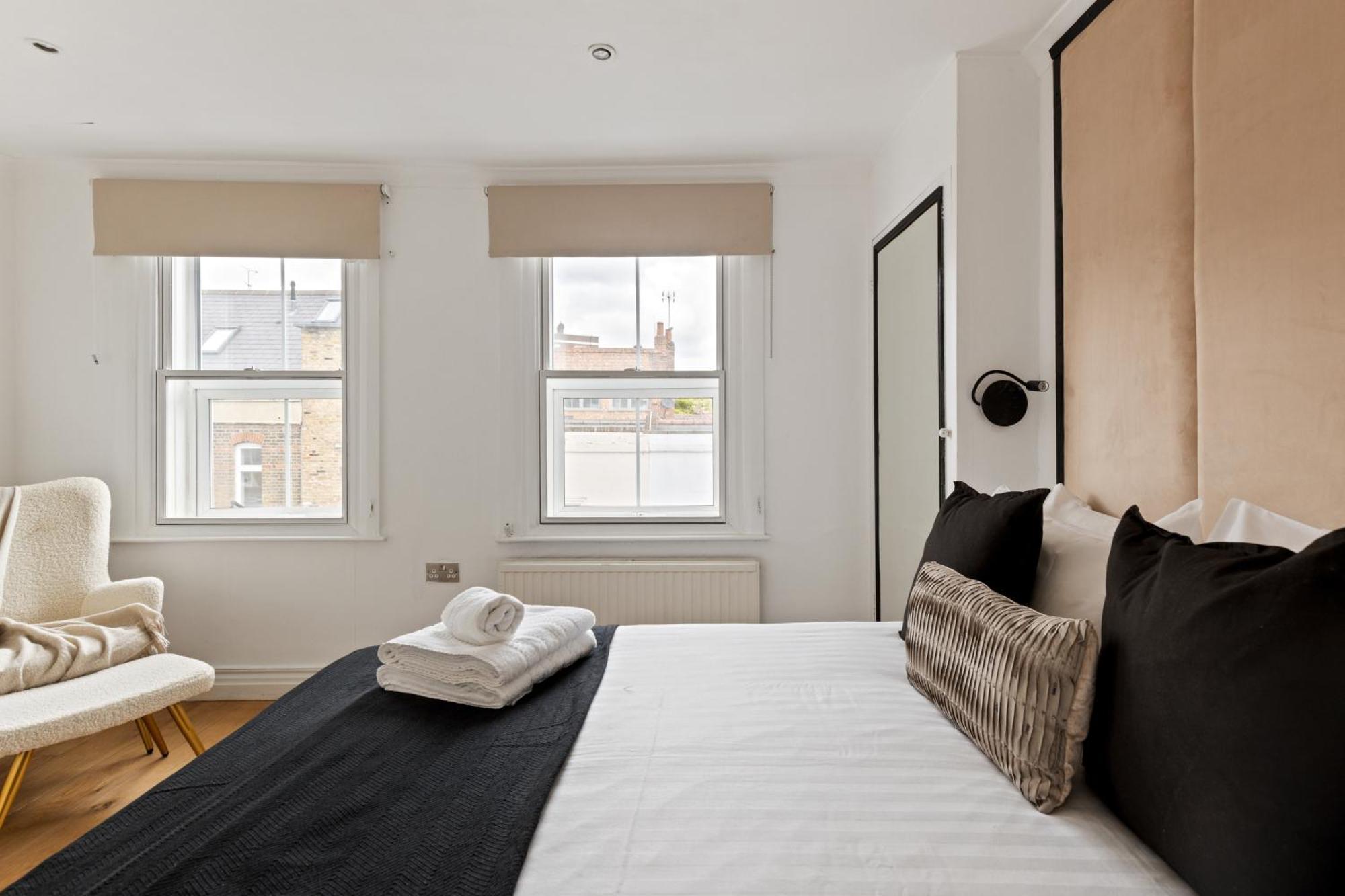 Knightsbridge Residences By Dena Elite Collection Londres